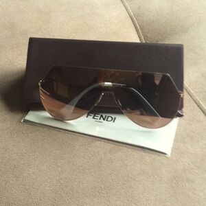 Beautiful Rose Gold Fendi Aviator Sunglasses